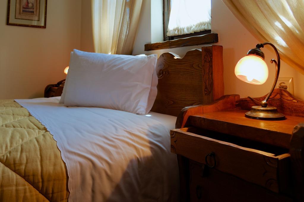 Petrini Gonia Aparthotel Livadherón Rom bilde